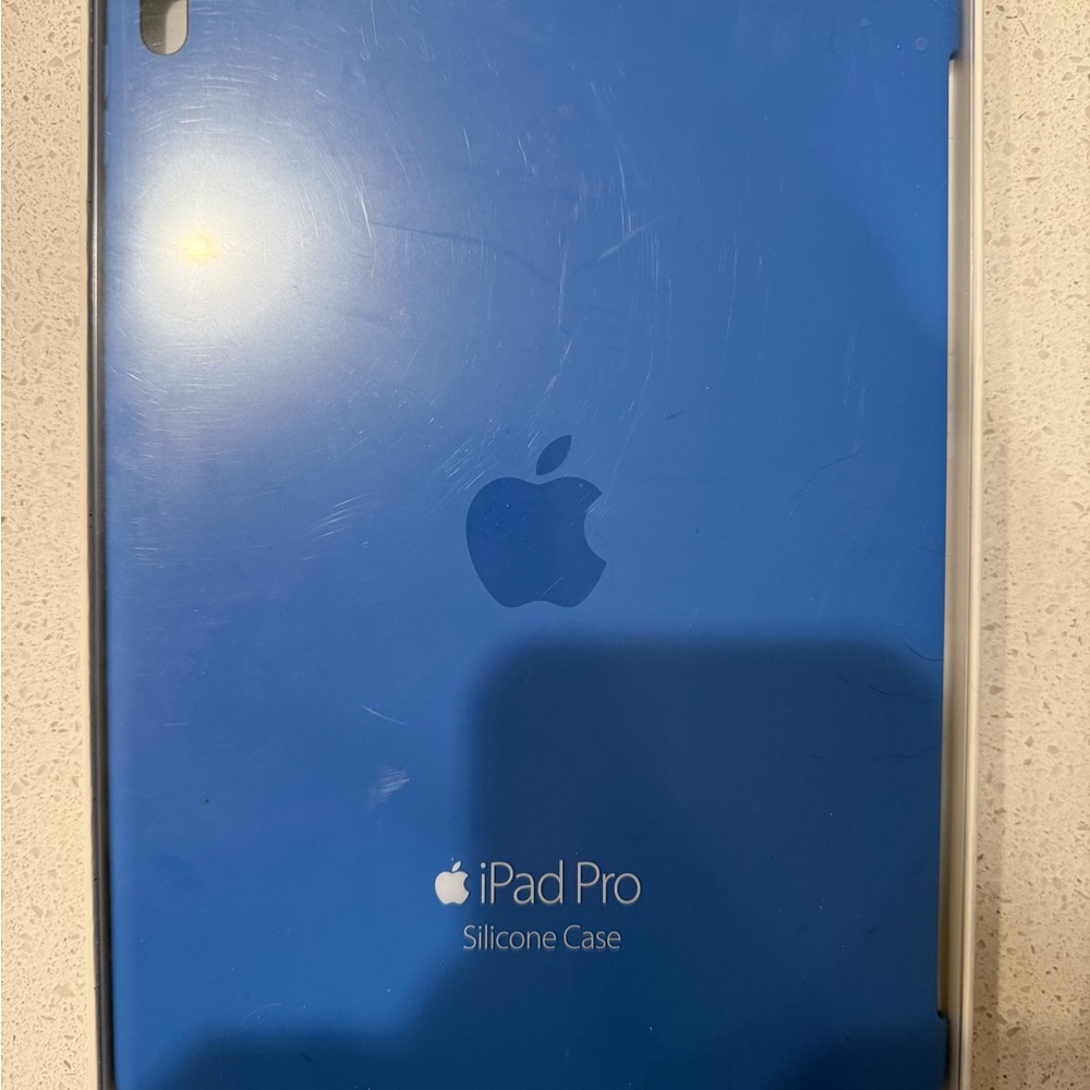 Apple iPad Pro Silicone Cover - Deep Blue